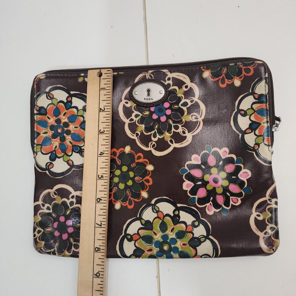 Fossil Floral Medallion Tablet Sleeve Brown Zip Case Boho 10x8 - Picture 11 of 11